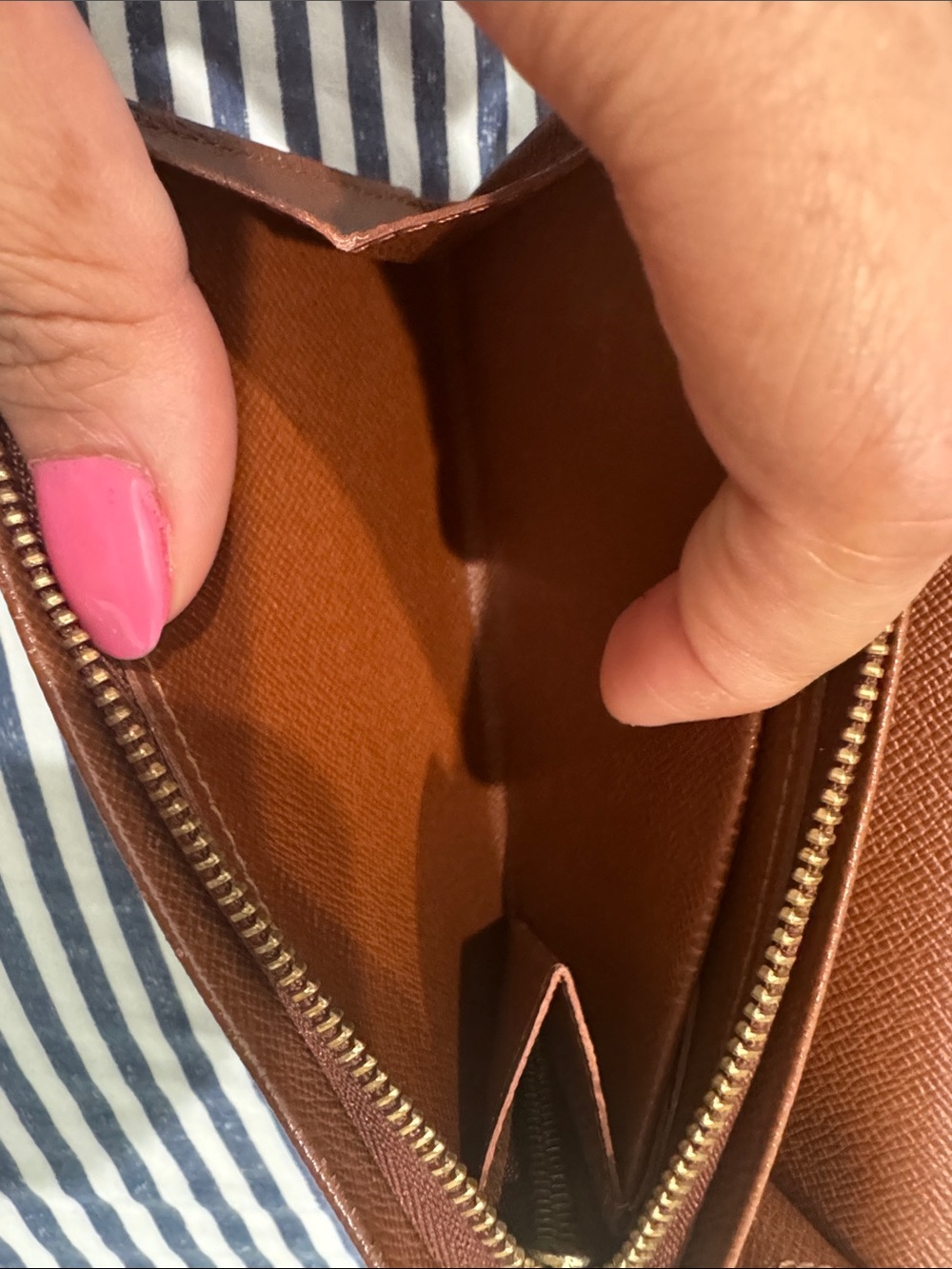 Louis Vuitton Monogram Continental Wallet in Brown and Tan - Picture 6 of 11
